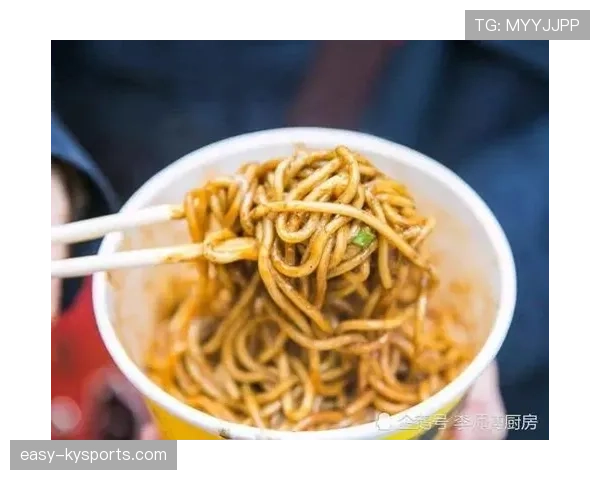 柳雅慧比赛时像猛兽，下场连吃两碗热干面细节笑翻网友